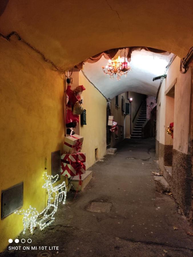 Casa Vacanze Family Albisola Superiore Exterior foto